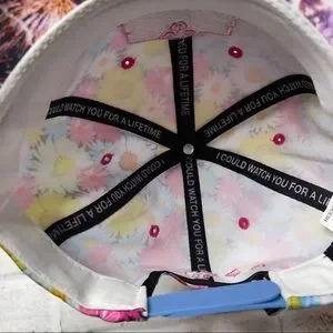 Farmers market Hawaii pink floral SnapBack hat HI LV Accessories | Farmers Market Hawaii Pink Floral Snapback Hat  main image 2